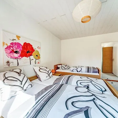 Cozy Near Trails * Gießübel