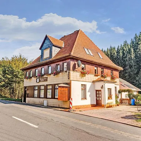 In Heubach In The Forest דירה