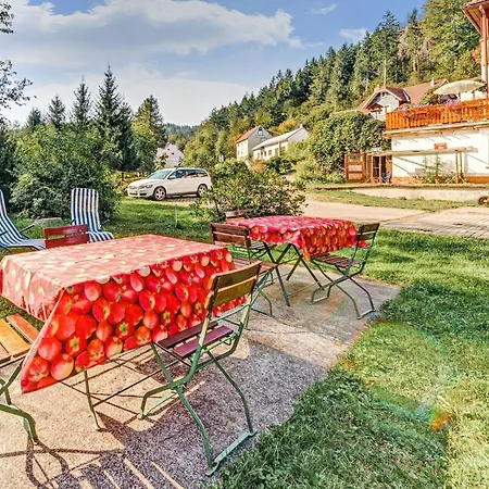 דירה In Heubach In The Forest *
